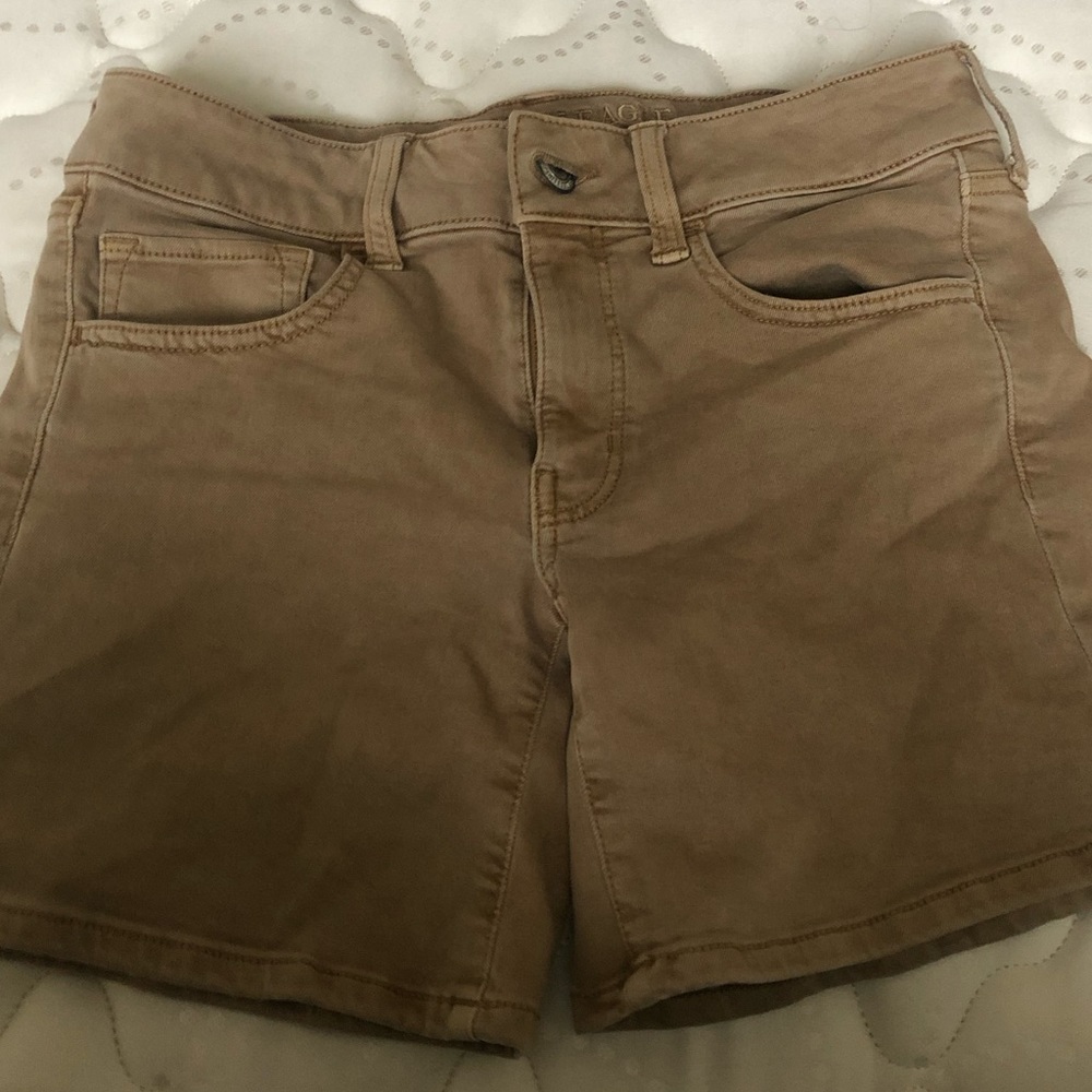 HOLISTER SHORTS 🌟